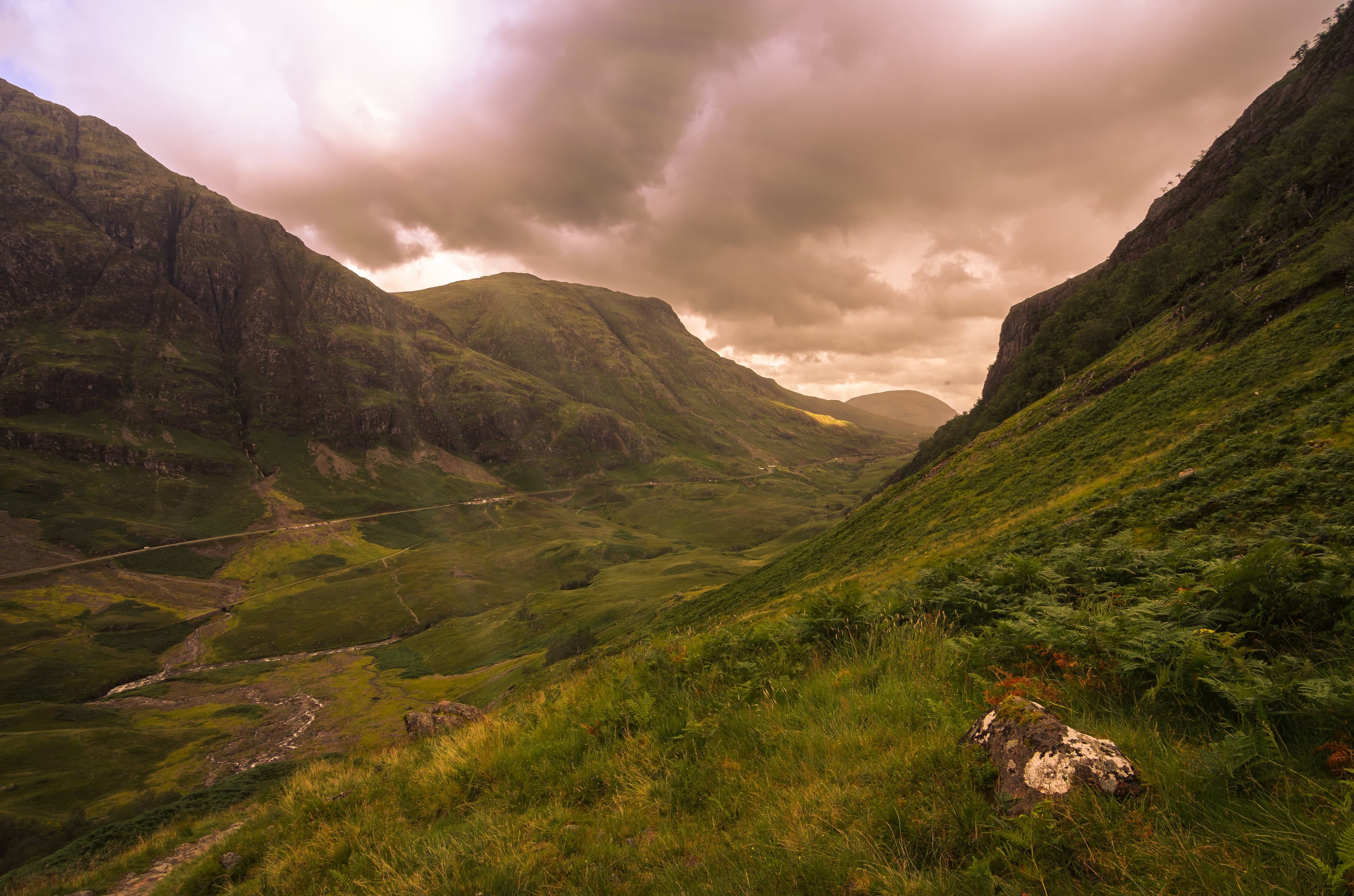 10 Incredible Reasons to Start Driving the Scottish Highlands: The Ultimate Guide